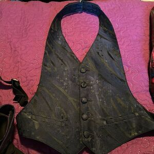 Boys Bracci beautiful black vest  adjustable at neck and back